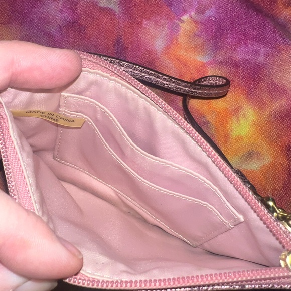 Coach glitter wristlet - Picture 3 of 5
